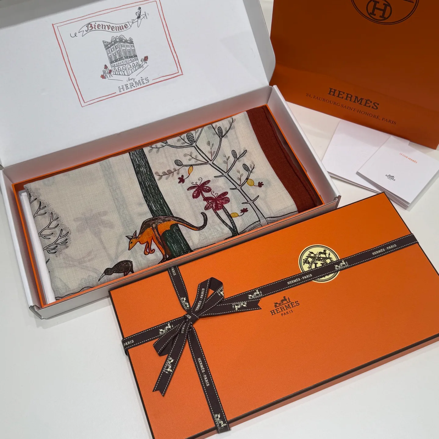 Scarves HERMES 18373256