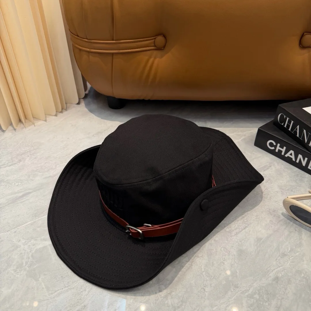 Hats MIU MIU 17701955