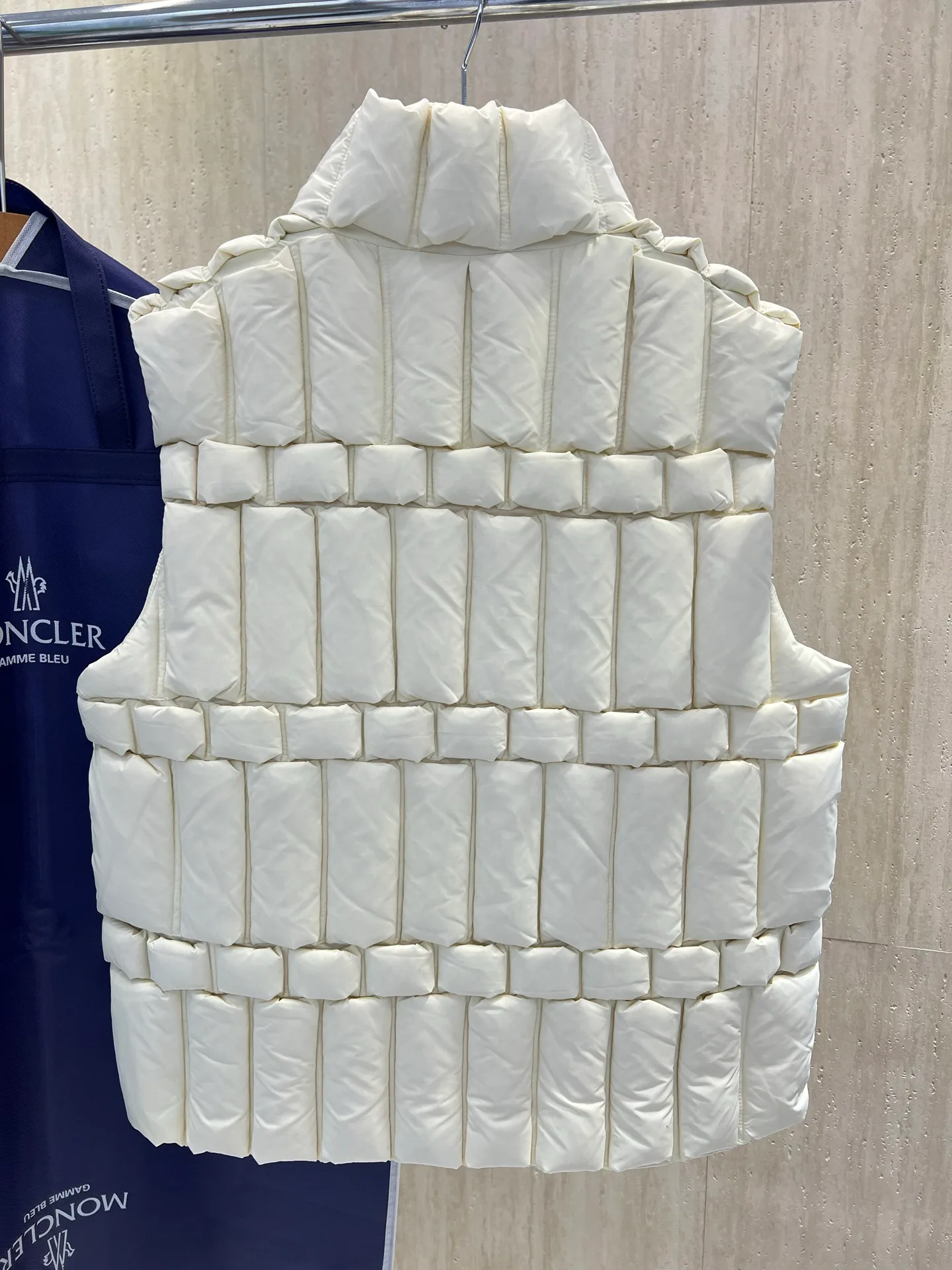 Жилеты Мужские Moncler 18683922