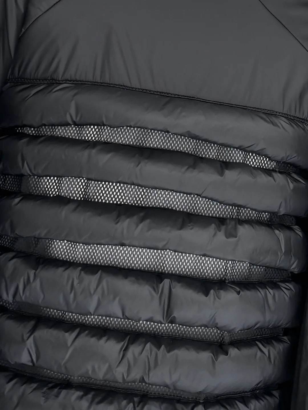 Куртки И Пуховики Мужские Moncler 18596617