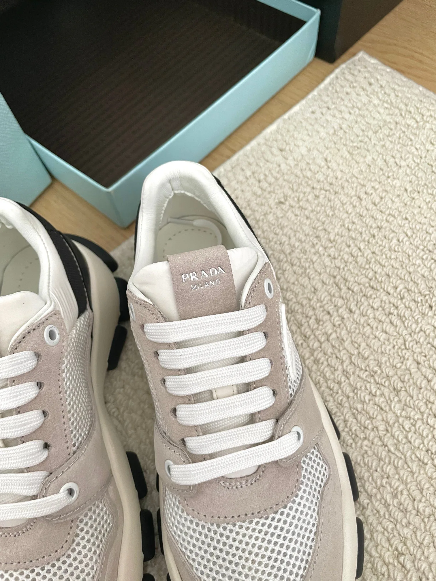 Women's Sneakers PRADA 17324749