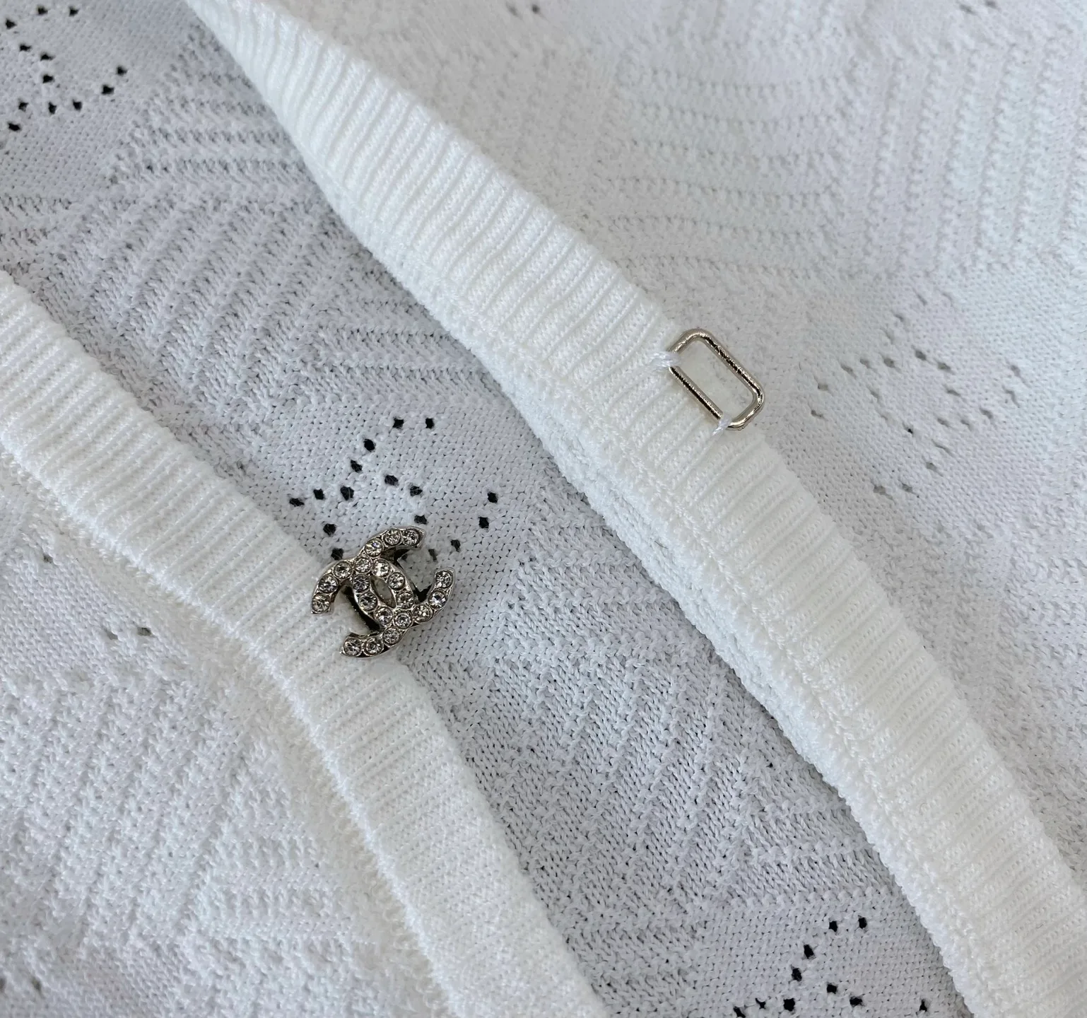Women's Jumpers And Sweaters CHANEL 17932558