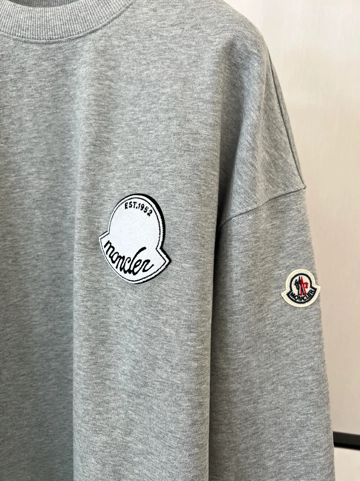 Men's Sweatshirts And Hoodies MONCLER 18243986