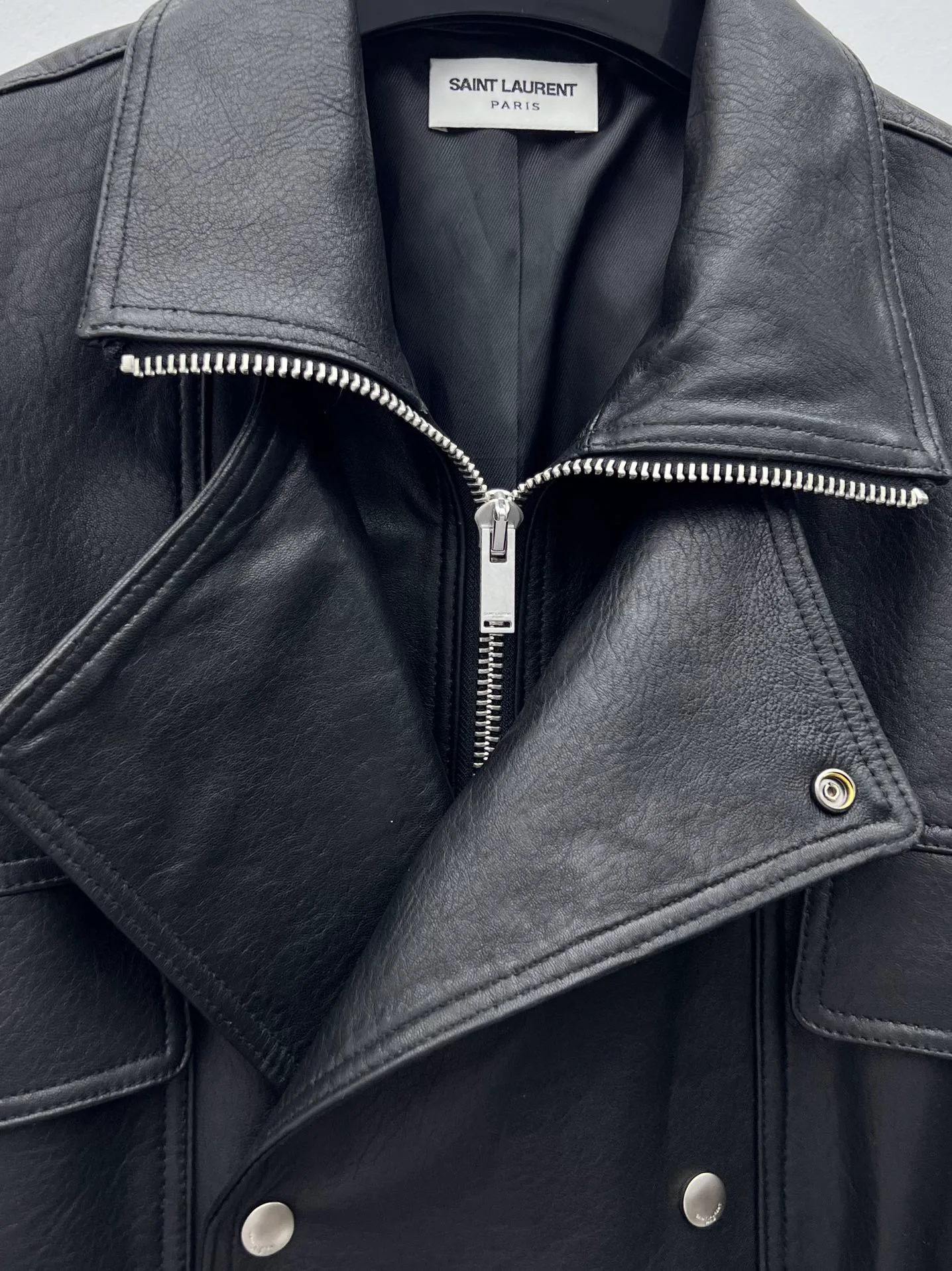 Women's Leather Jackets And Sheepskin Coats SAINT LAURENT 17719118