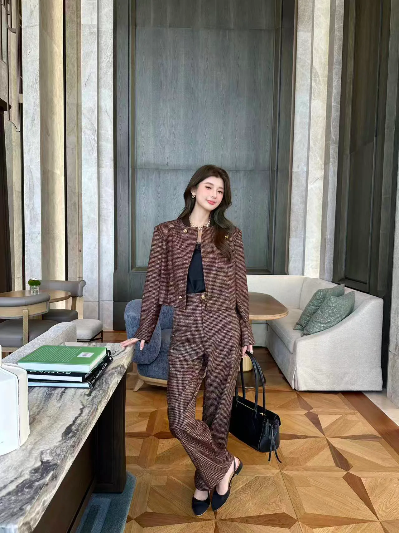 Women's Suits CHANEL 18119765