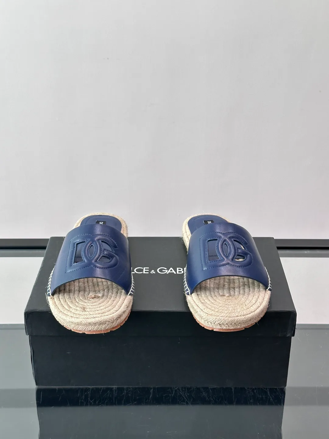 Women's Flip-Flops DOLCE & GABBANA 17129505