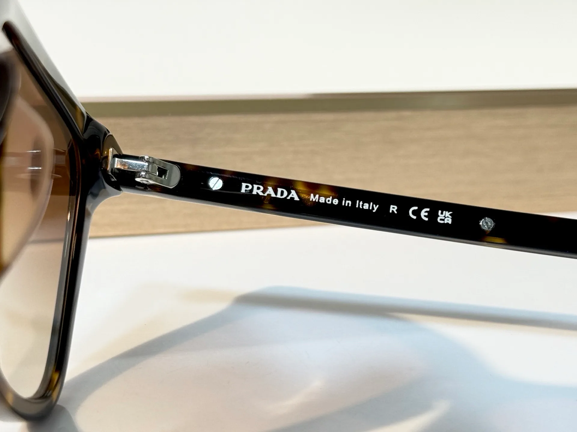 Очки Prada 18602851