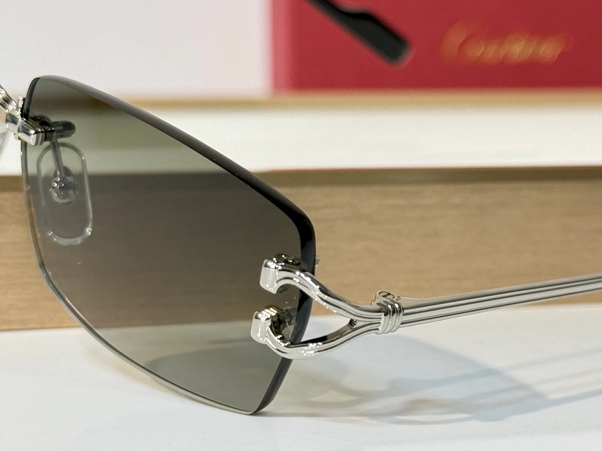 Glasses CARTIER 18404794