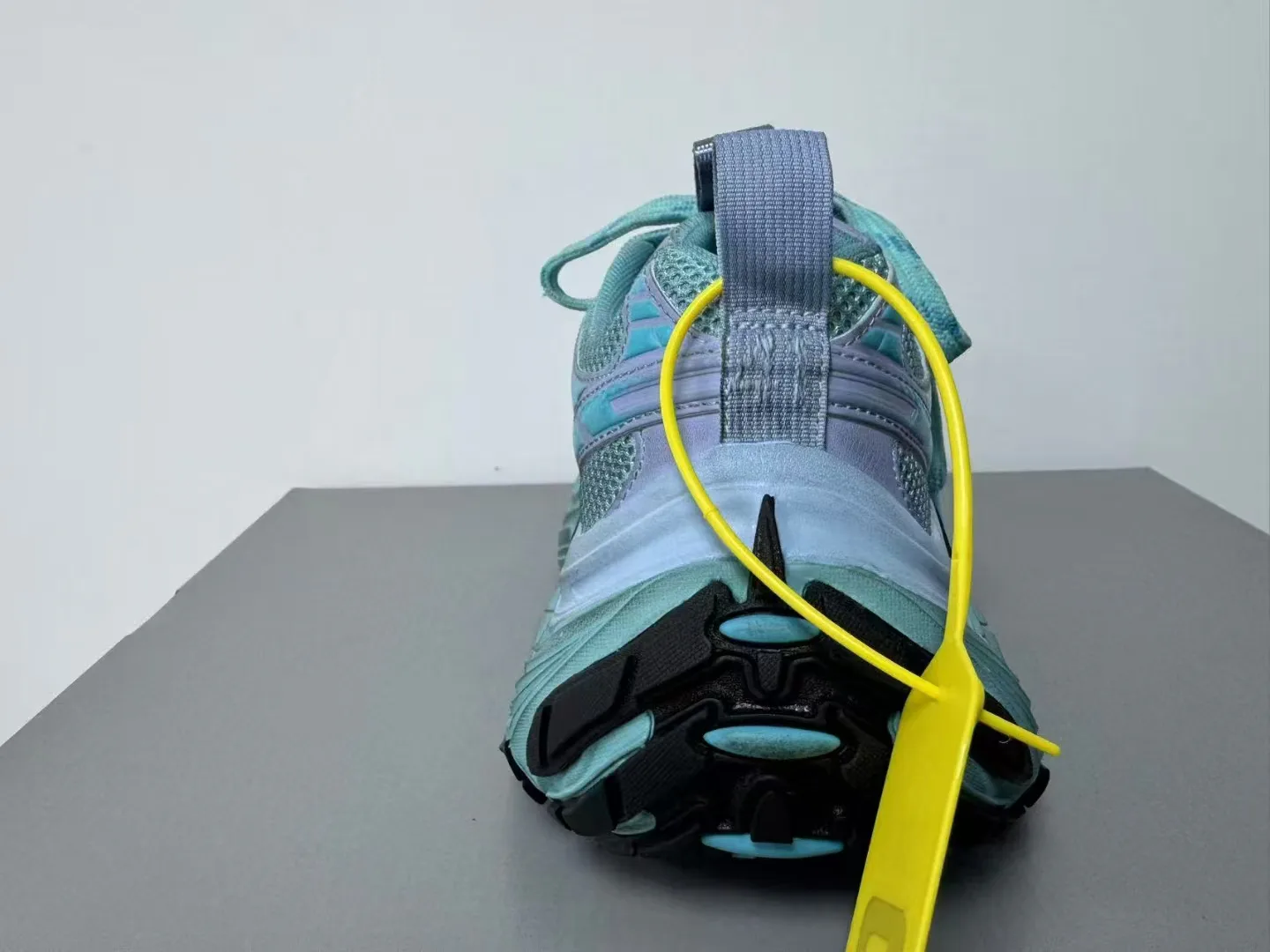 Women's Sneakers BALENCIAGA 17759458