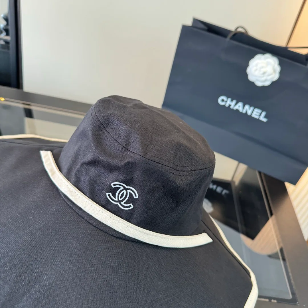 Hats CHANEL 17467732