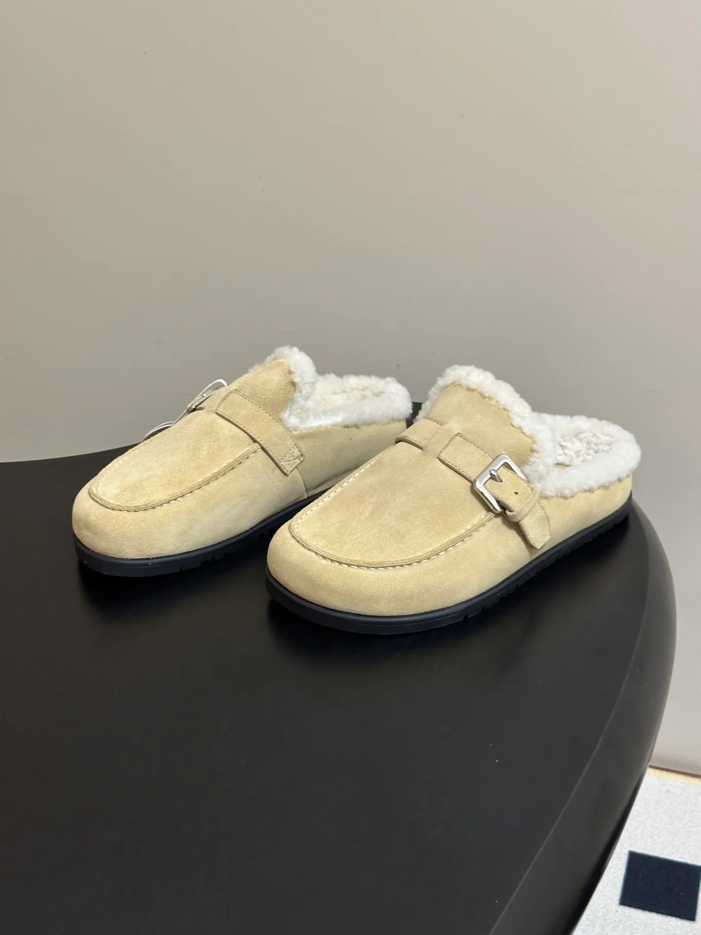 Women's Mules And Clogs HERMES 17938771