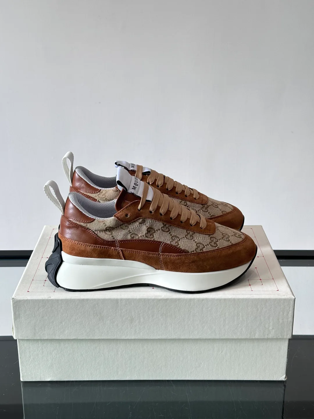 Women's Sneakers ALEXANDER MCQUEEN 17876157