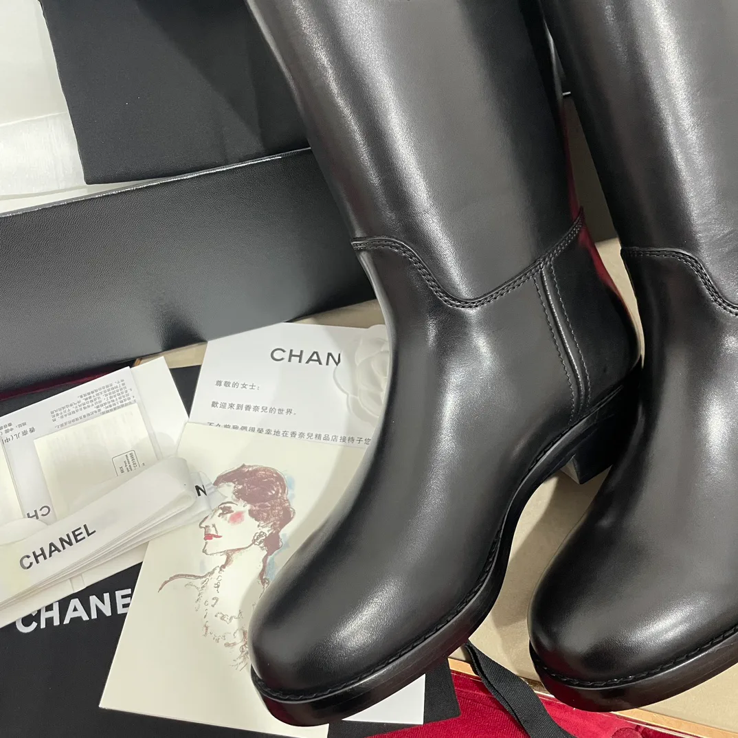 Women's Boots CHANEL 18258248