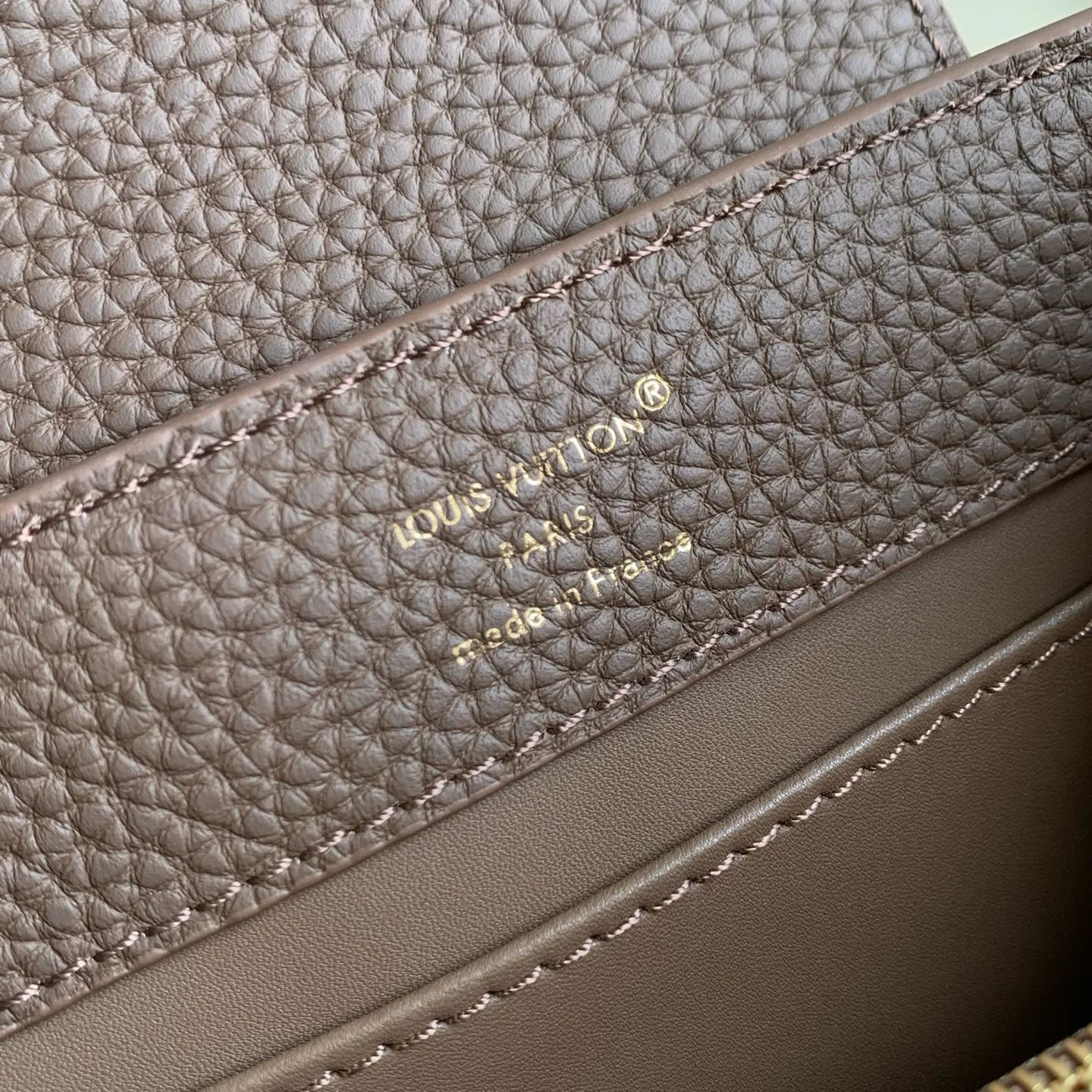 Women's Classic Handbags LOUIS VUITTON 18147533