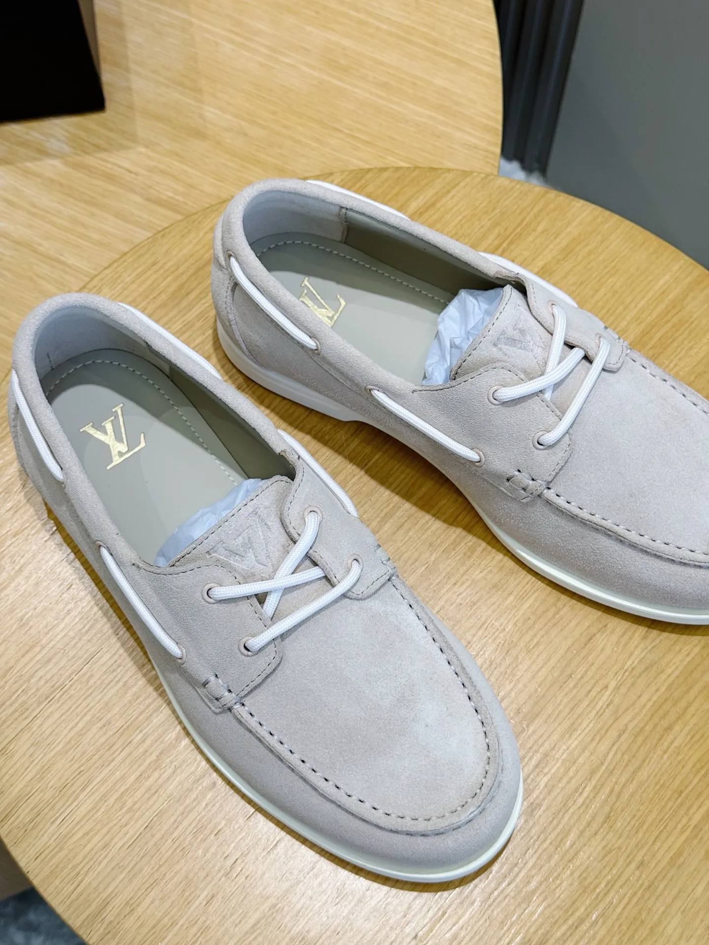 Men's Loafers And Dress Shoes LOUIS VUITTON 18277863