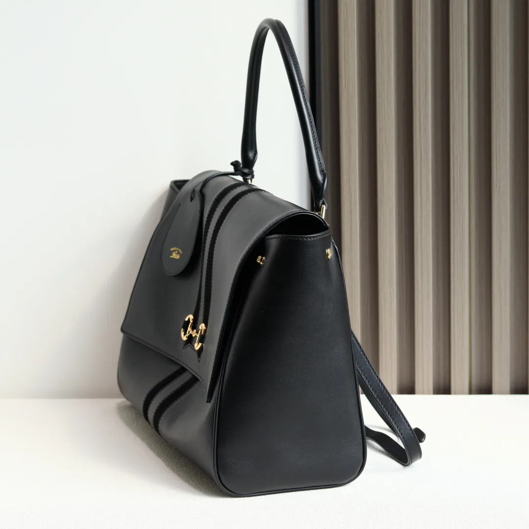 Women's Classic Handbags GUCCI 18463111