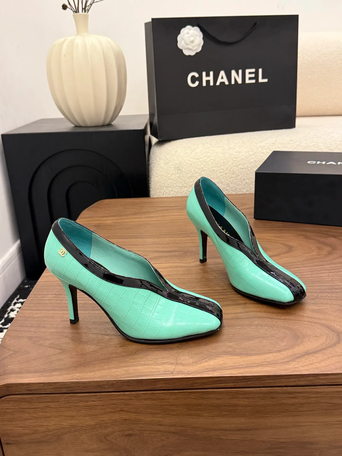 Women's Heels CHANEL 18275690