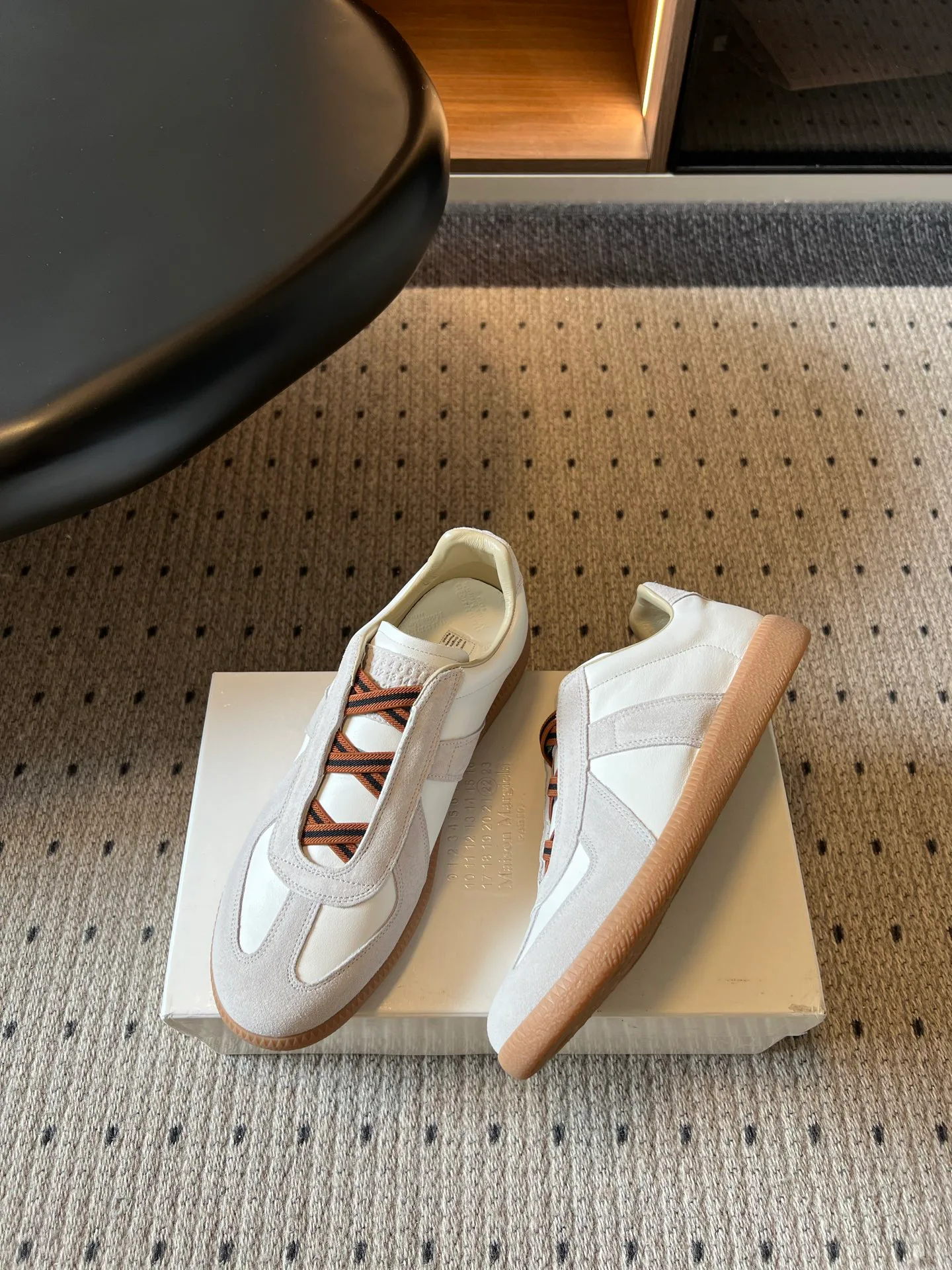 Women's Sneakers MAISON MARGIELA 17568936