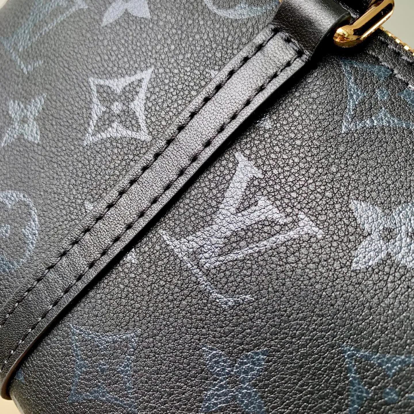 Women's Classic Handbags LOUIS VUITTON 18147459