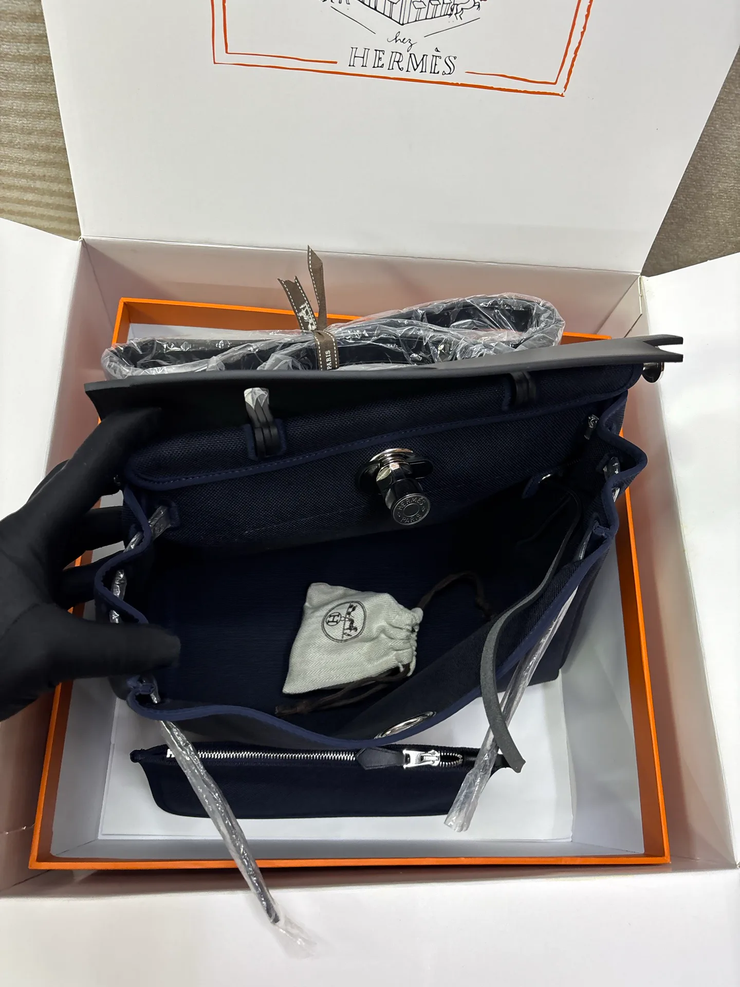 Women's Classic Handbags HERMES 18352662