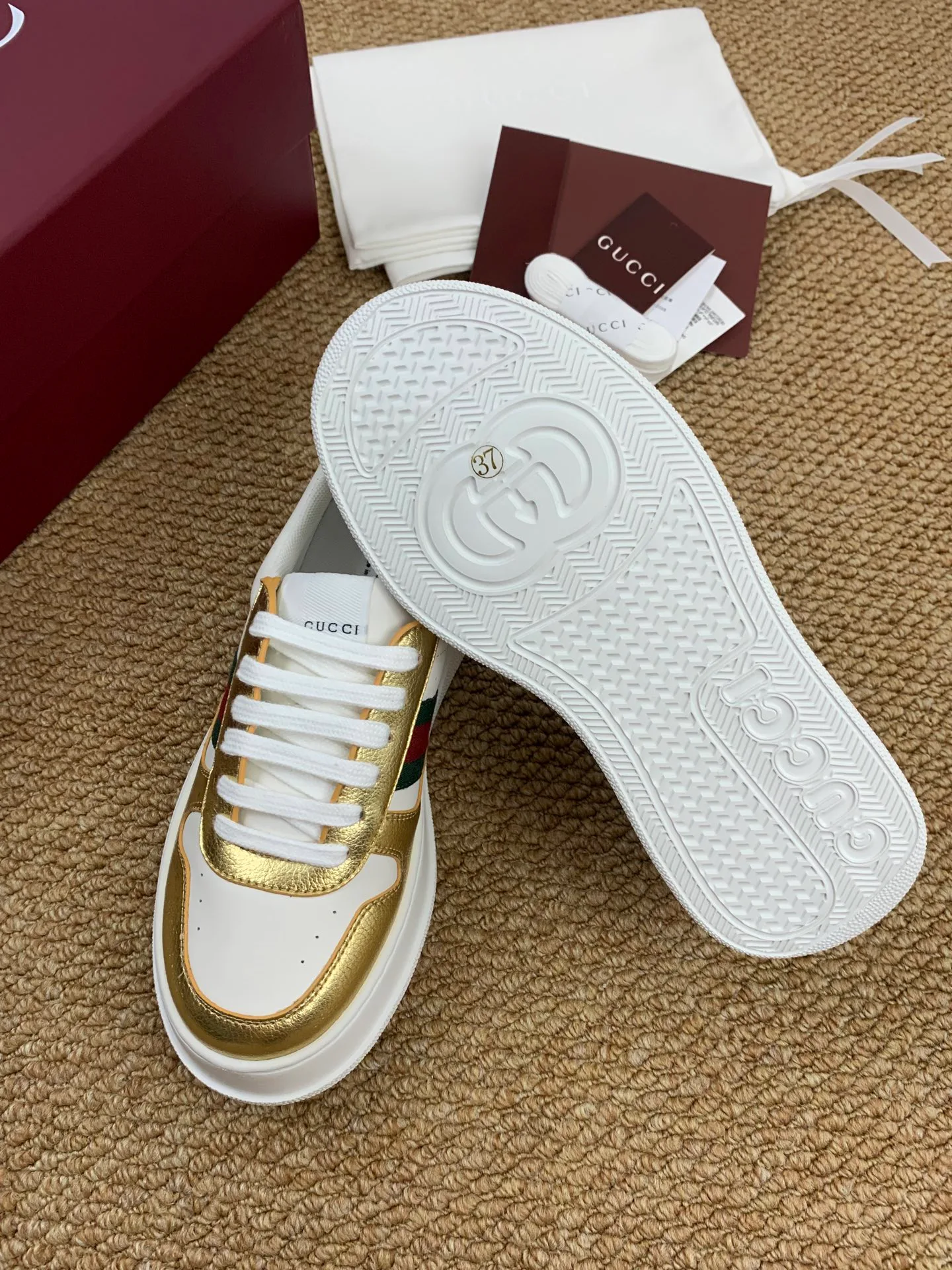 Women's Sneakers GUCCI 17545193
