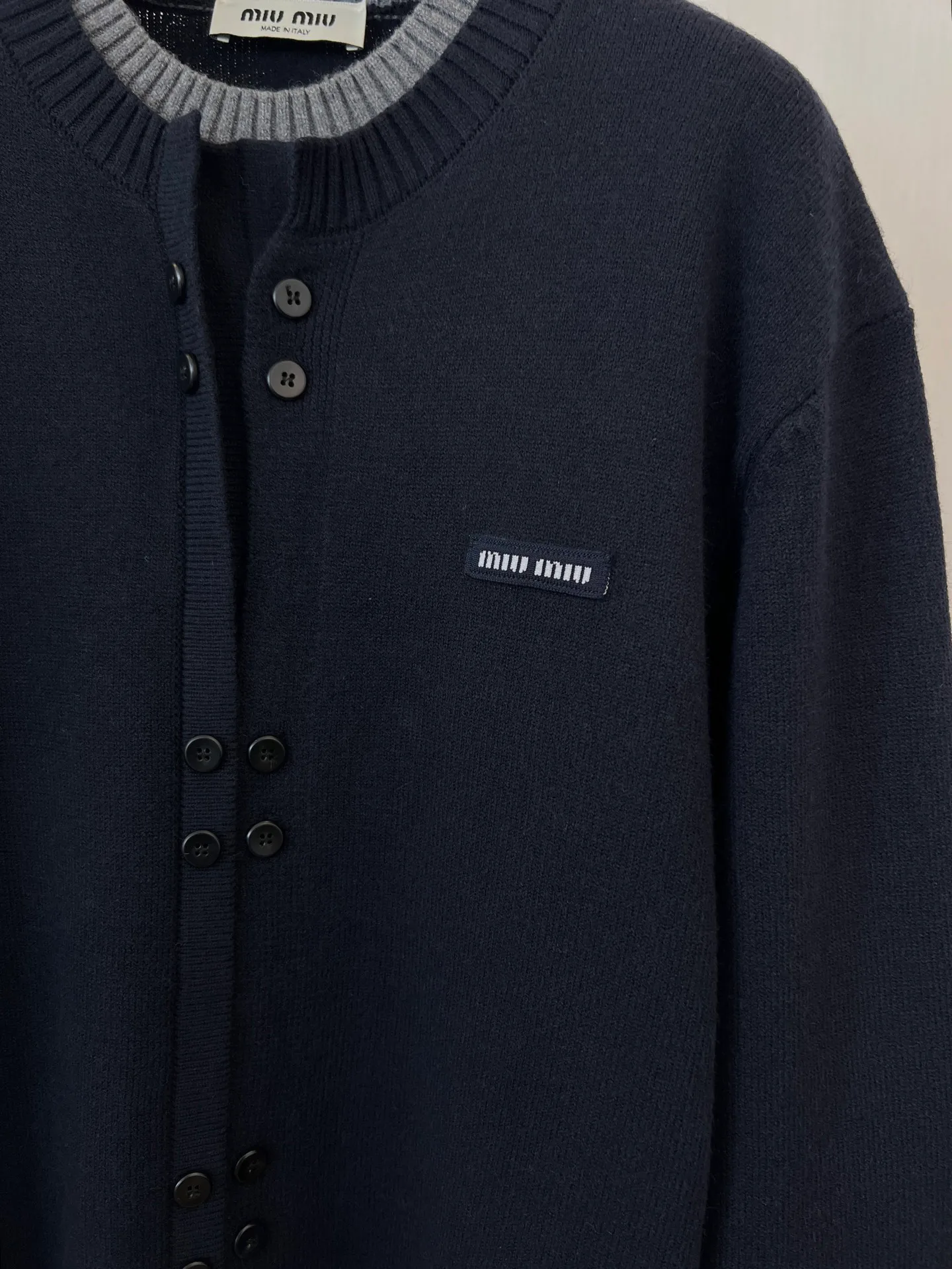 Men's Jumpers And Sweaters MIU MIU 18243992