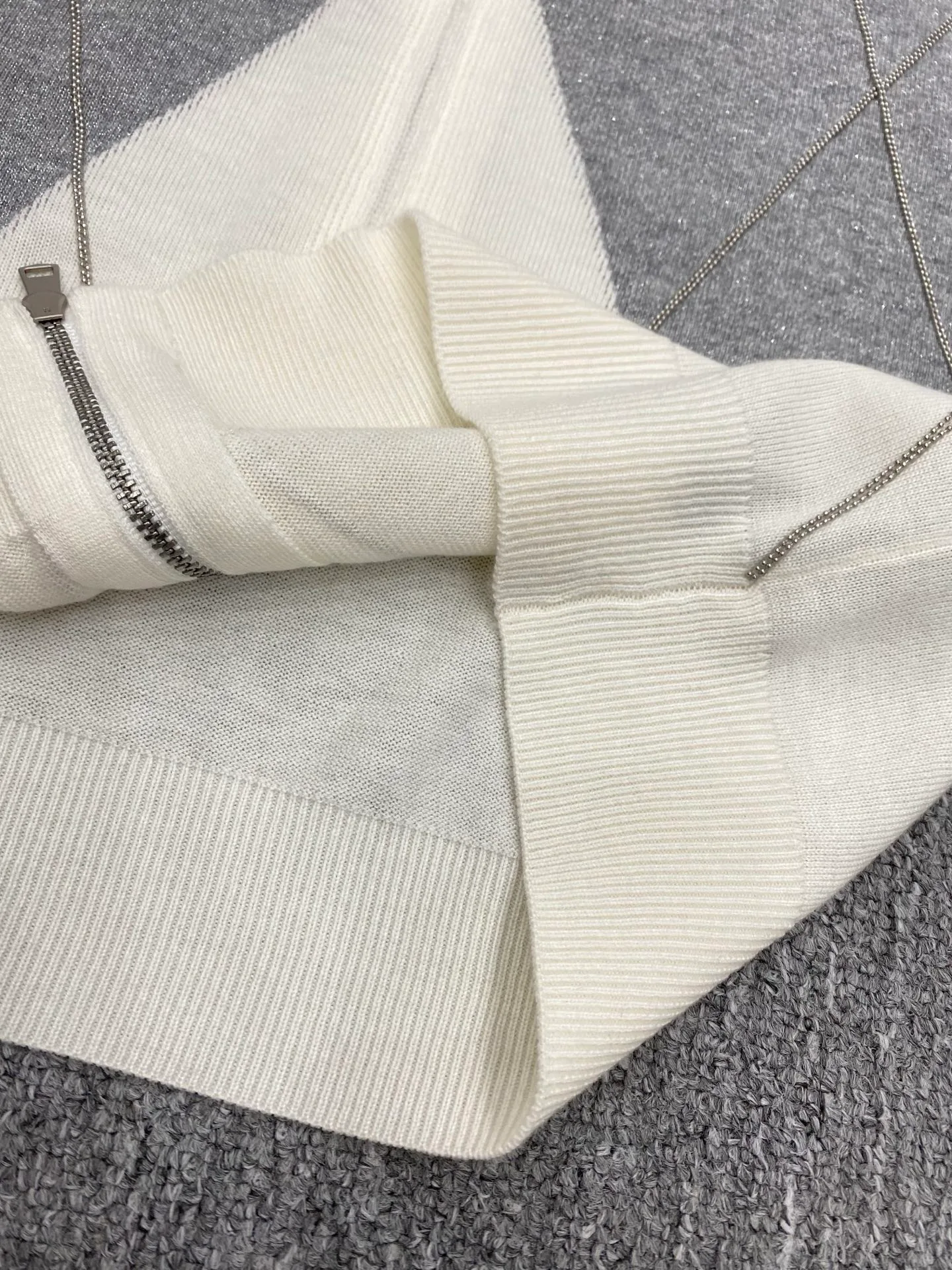 Women's Jumpers And Sweaters BRUNELLO CUCINELLI 17862892