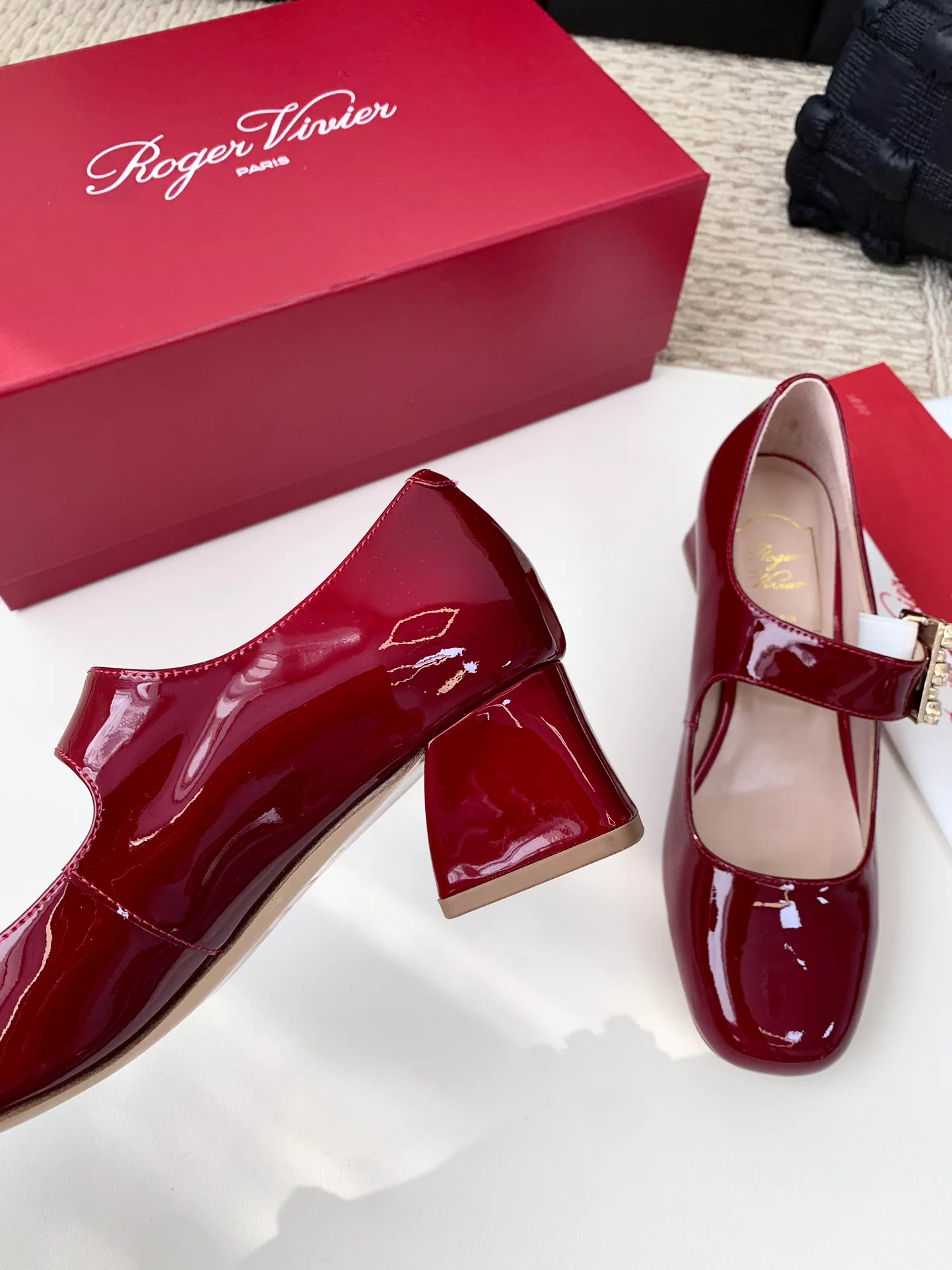 Women's Heels ROGER VIVIER 17990356