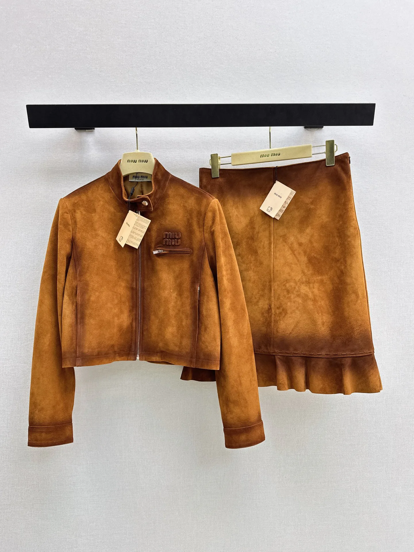 Women's Leather Jackets And Sheepskin Coats MIU MIU 16860480