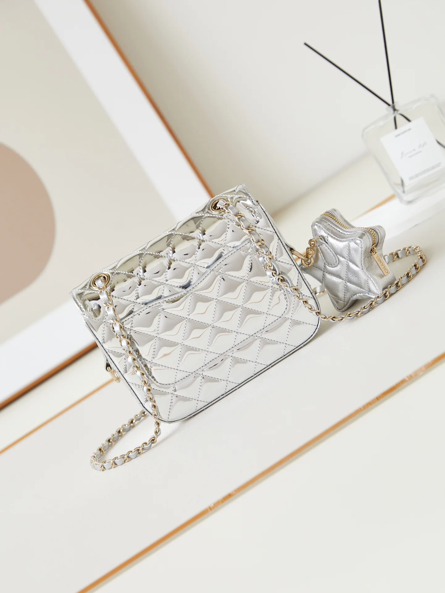 Women's Classic Handbags CHANEL 18065778