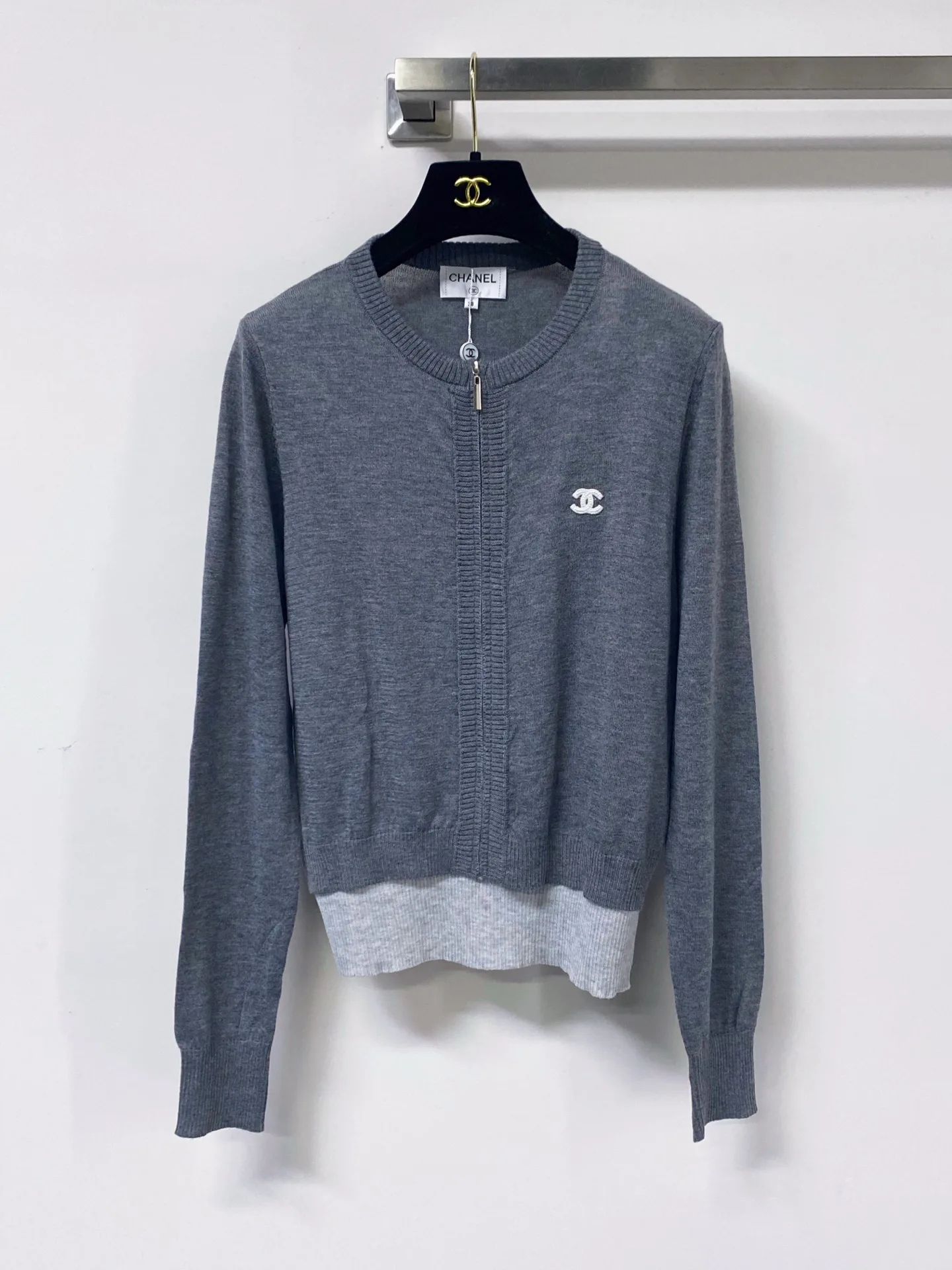 Women's Jumpers And Sweaters CHANEL 18138404