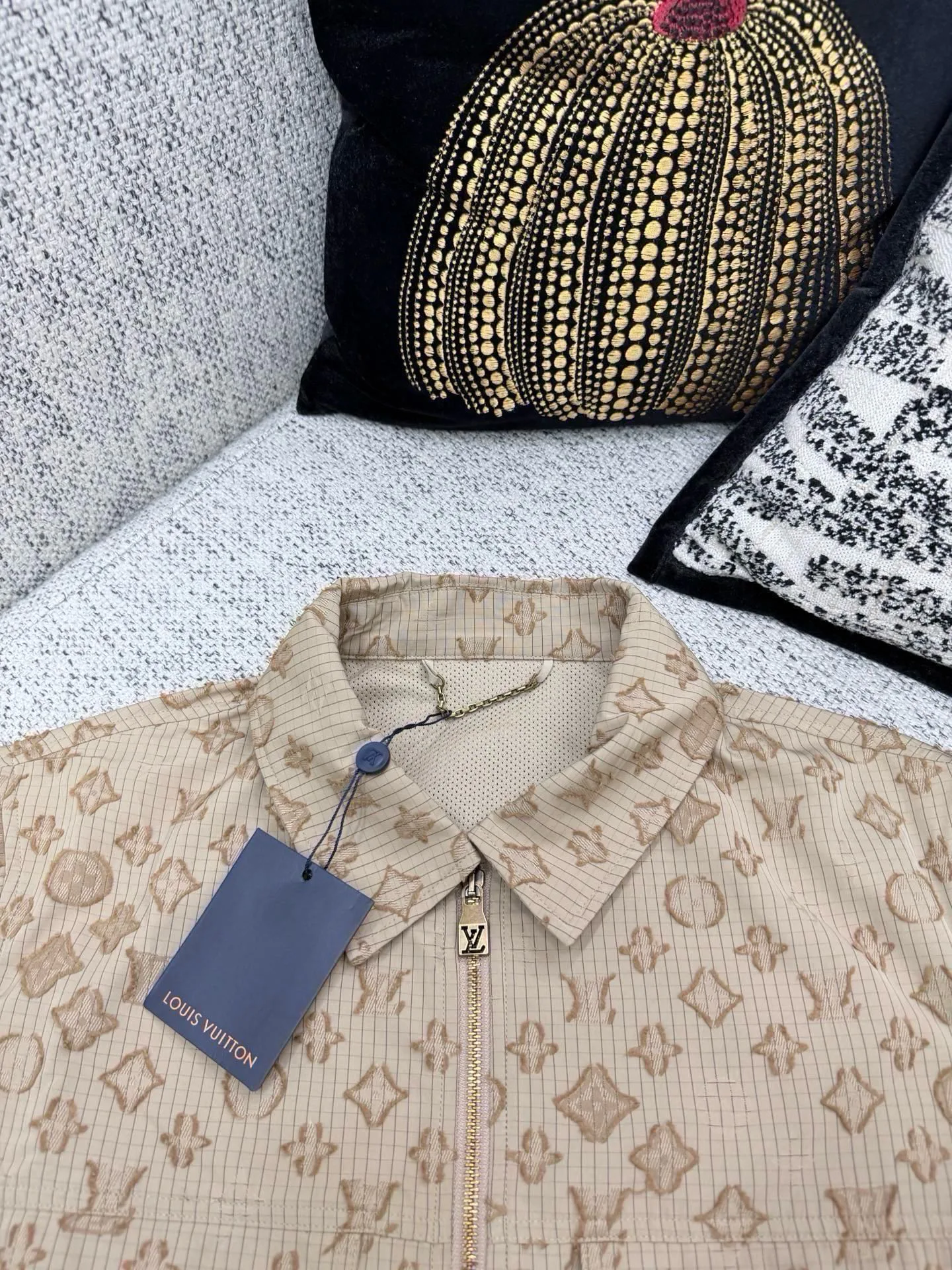 Men's Jackets And Down Jackets LOUIS VUITTON 18395786