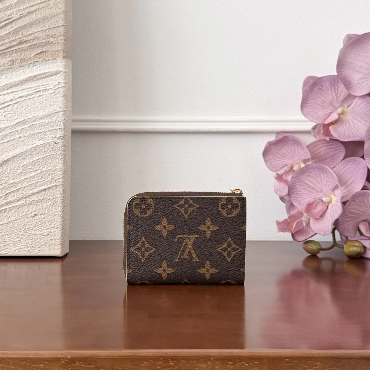 Women's Clutches LOUIS VUITTON 18315125