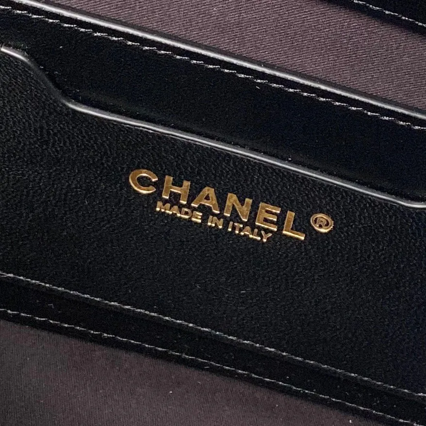 Women's Classic Handbags CHANEL 18207954