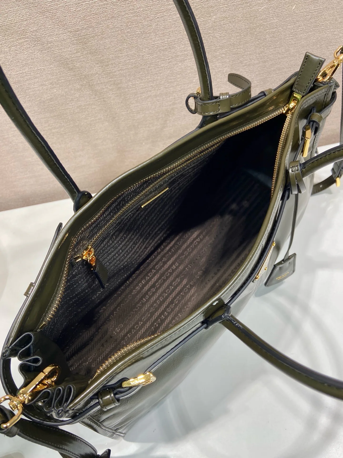 Women's Classic Handbags PRADA 18184678