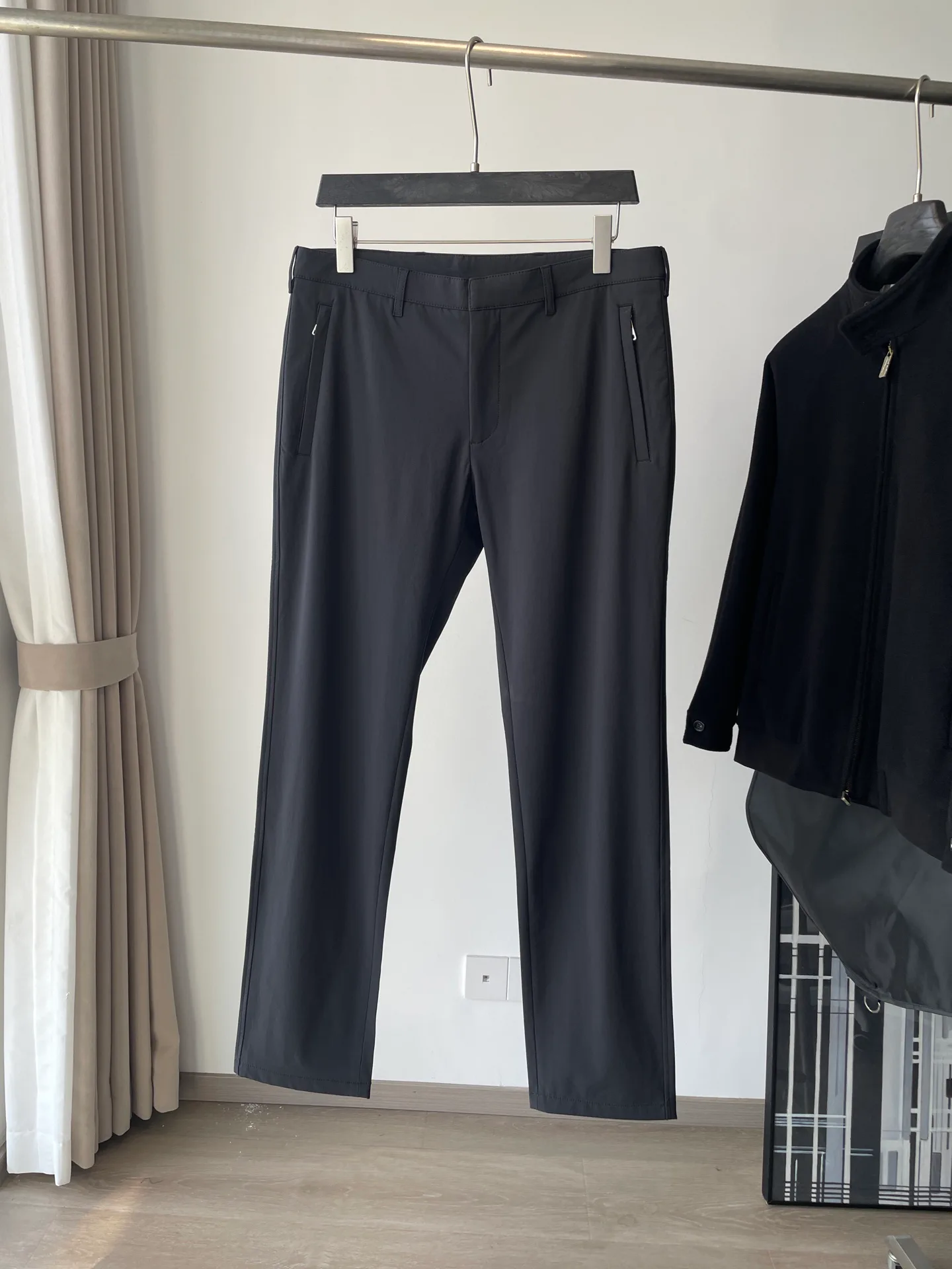 Men's Trousers ZEGNA 18499535