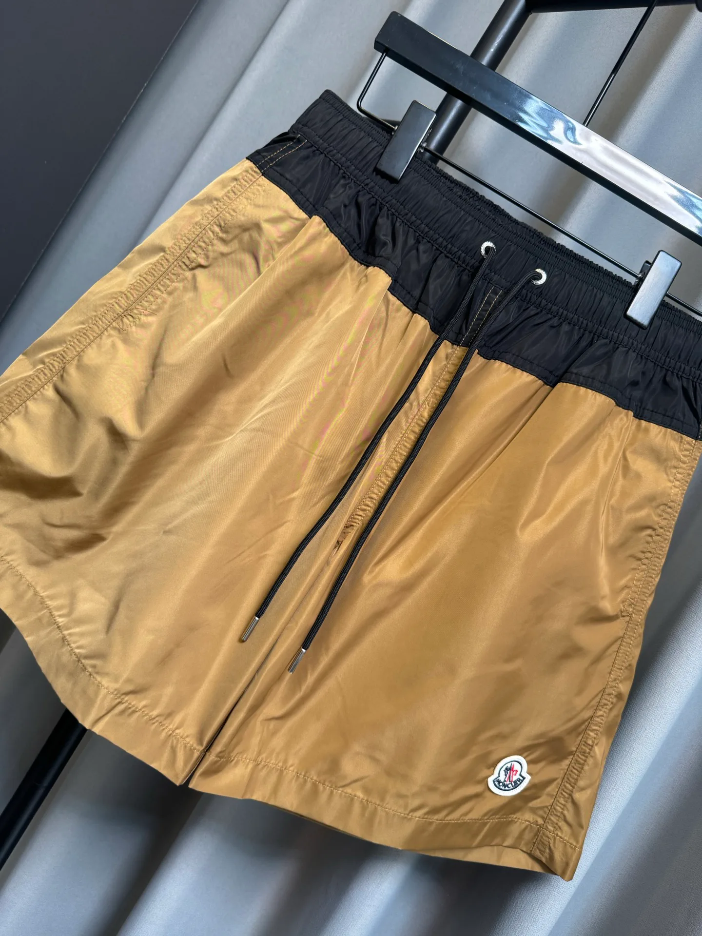 Men's Shorts MONCLER 17420971