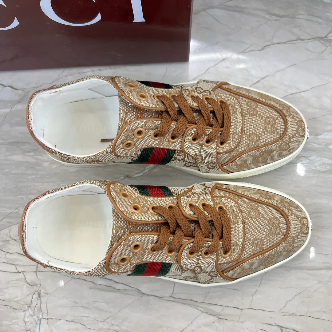 Women's Sneakers GUCCI 17838799