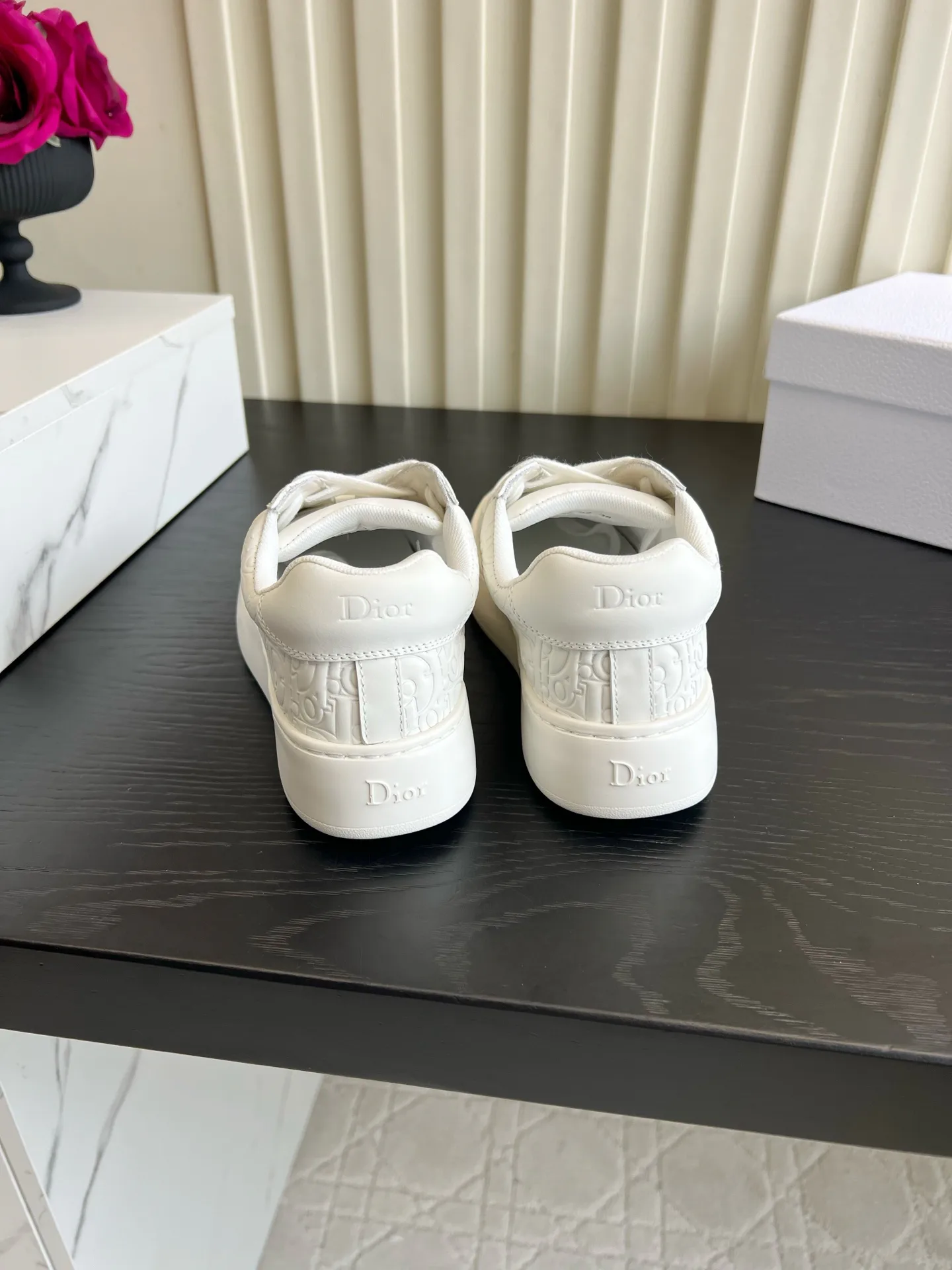 Women's Sneakers CHRISTIAN DIOR 18133383