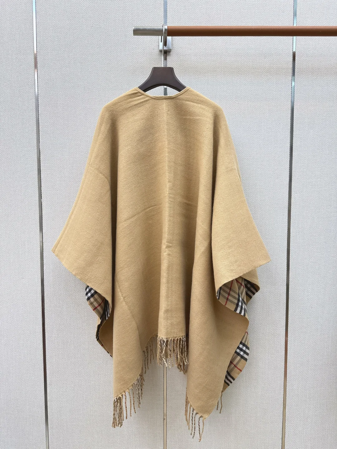 Scarves BURBERRY 18032577