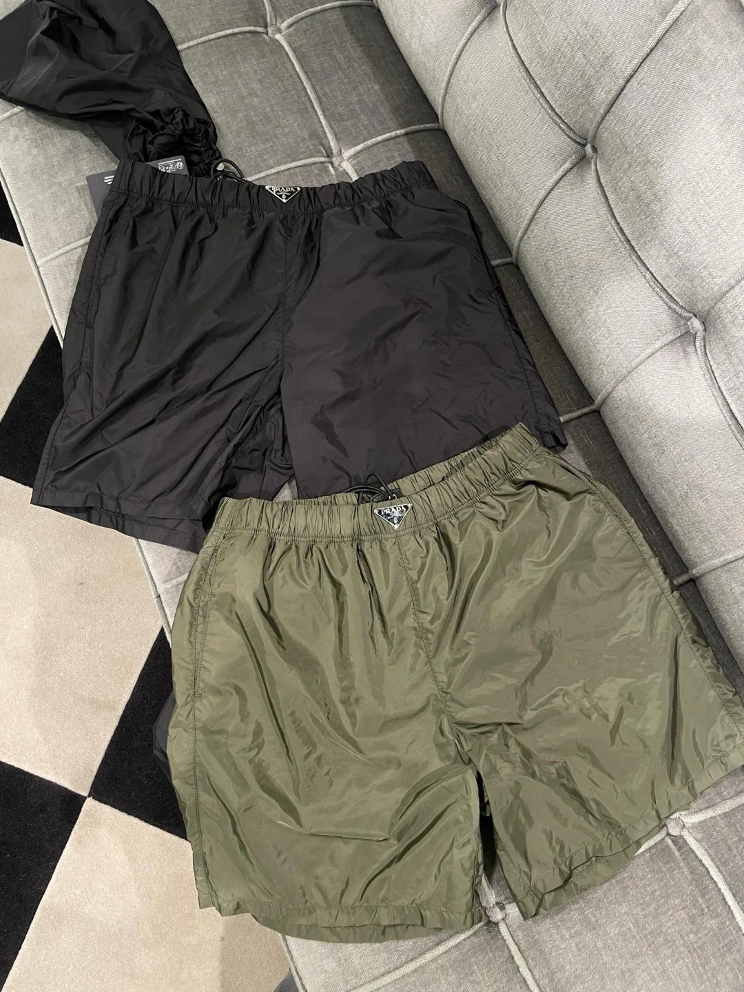 Men's Shorts PRADA 17527091