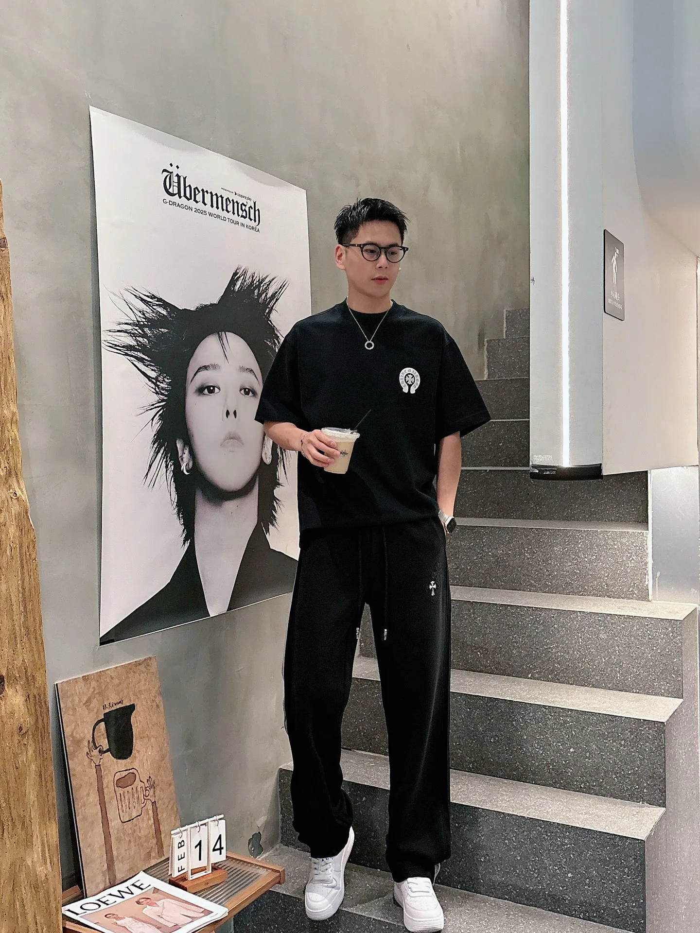 Брюки Мужские Chrome Hearts 18596883