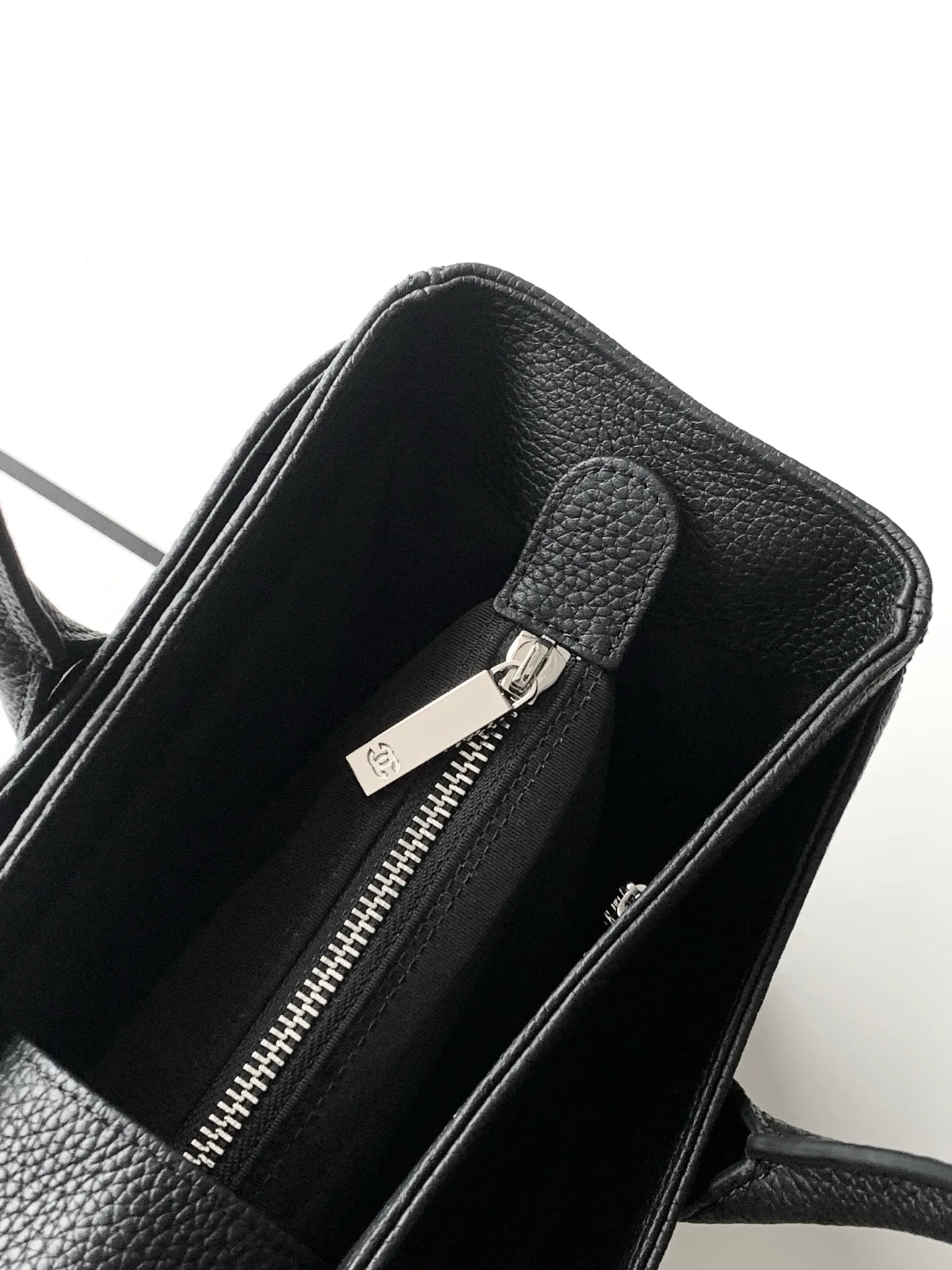 Women's Classic Handbags CHANEL 18057813