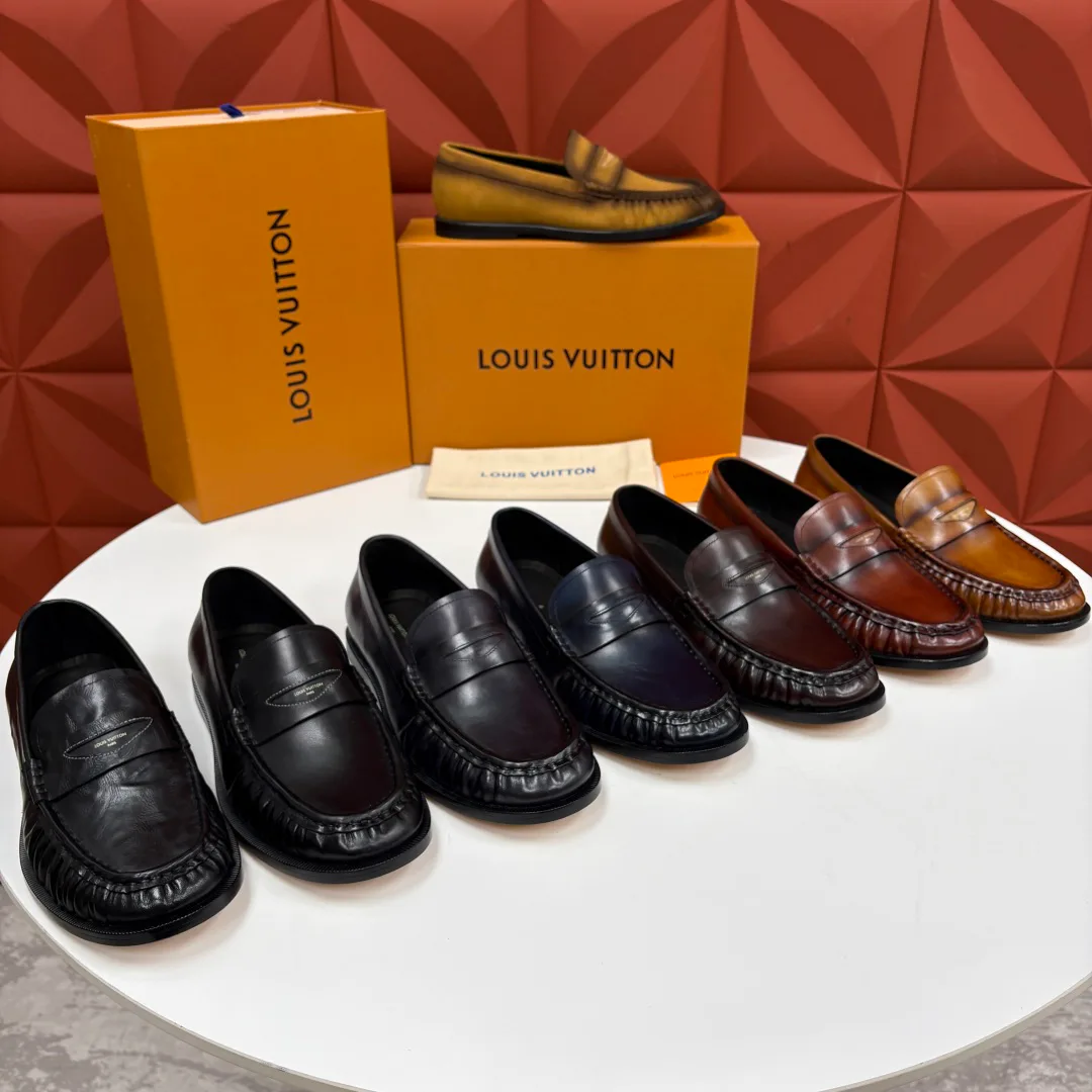 Men's Loafers And Dress Shoes LOUIS VUITTON 18099948