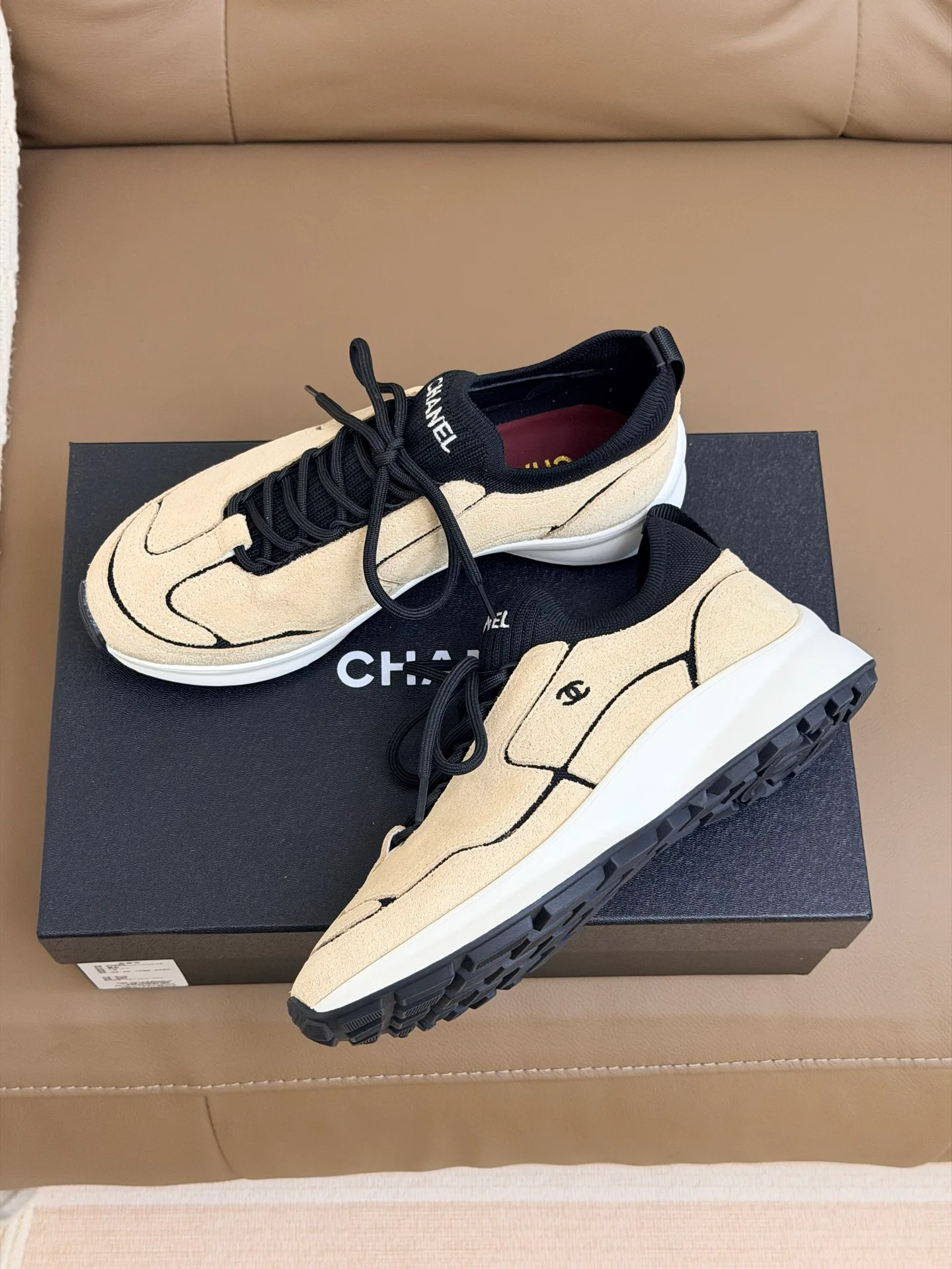 Women's Sneakers CHANEL 17510609