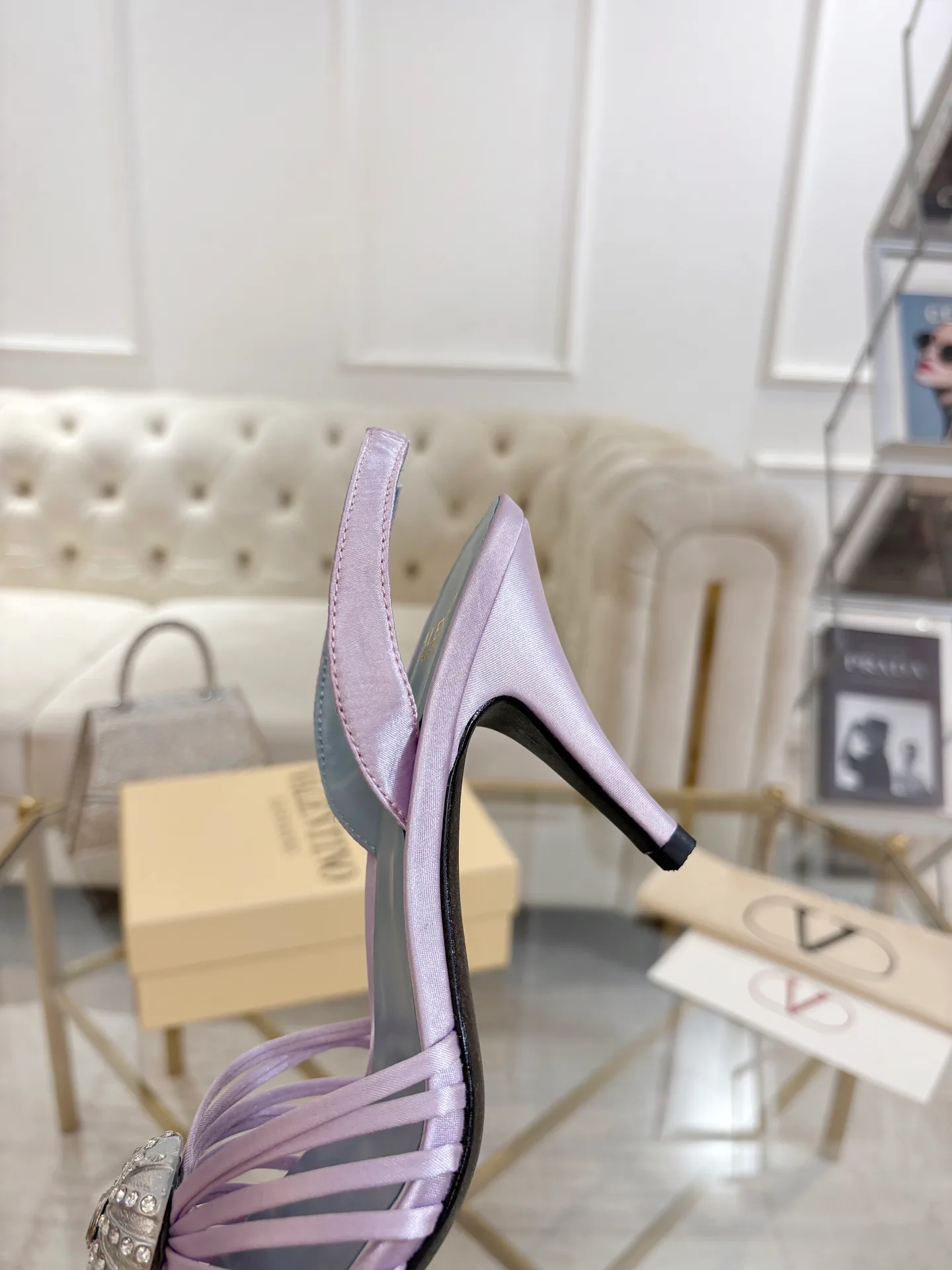 Women's Open-Toe Sandals VALENTINO 18135269