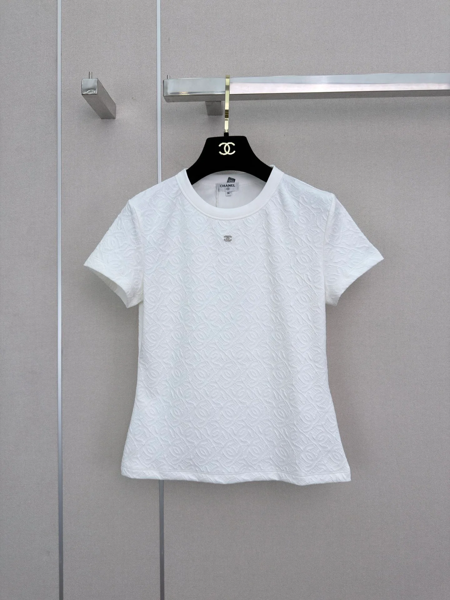 Women's T-Shirts CHANEL 17765624