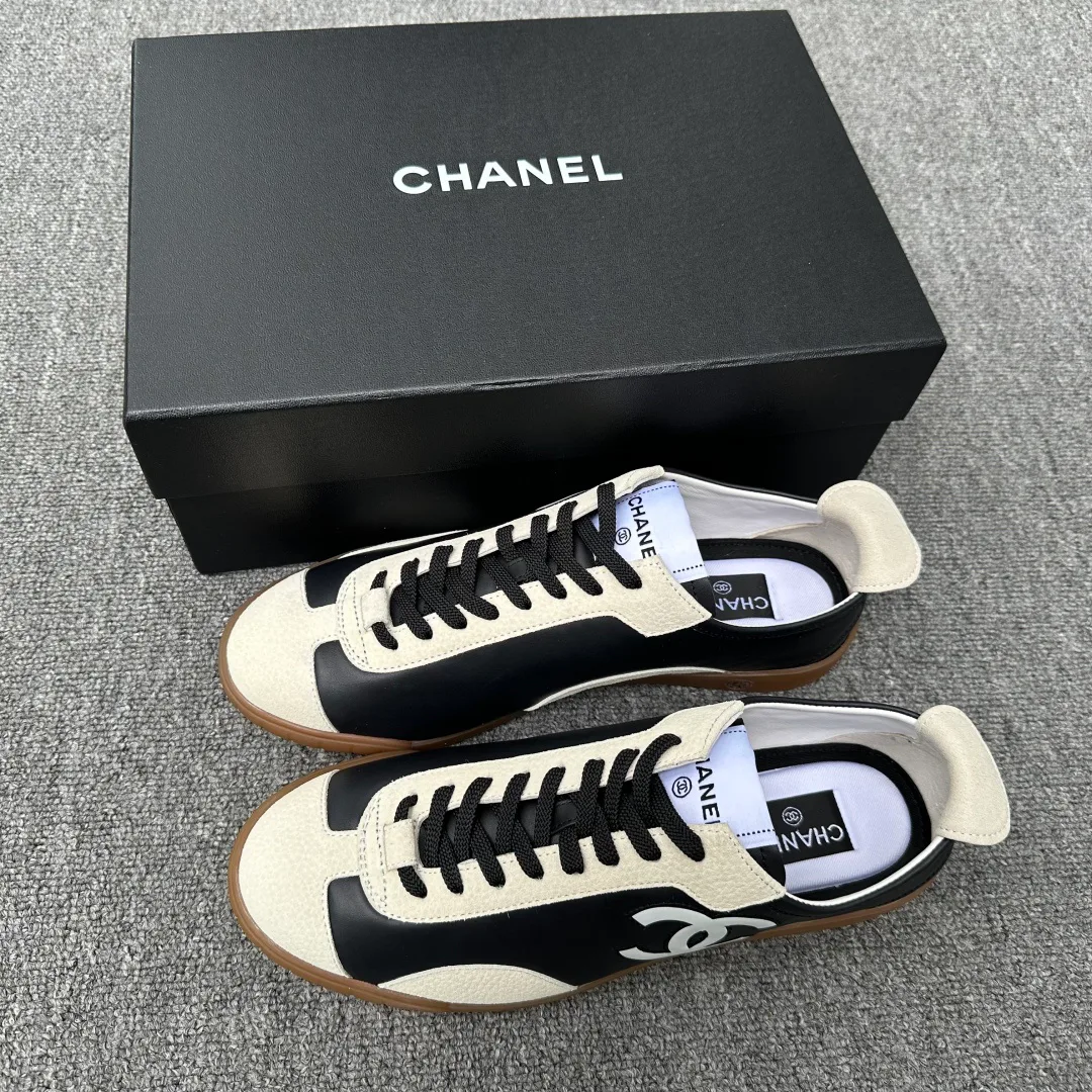 Men's Sneakers CHANEL 18076106