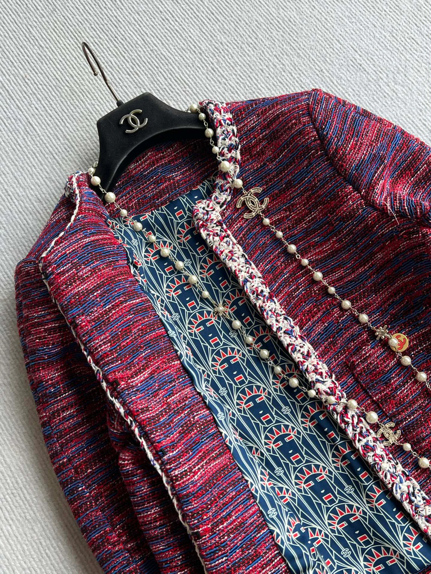Women's Blazers CHANEL 17902627