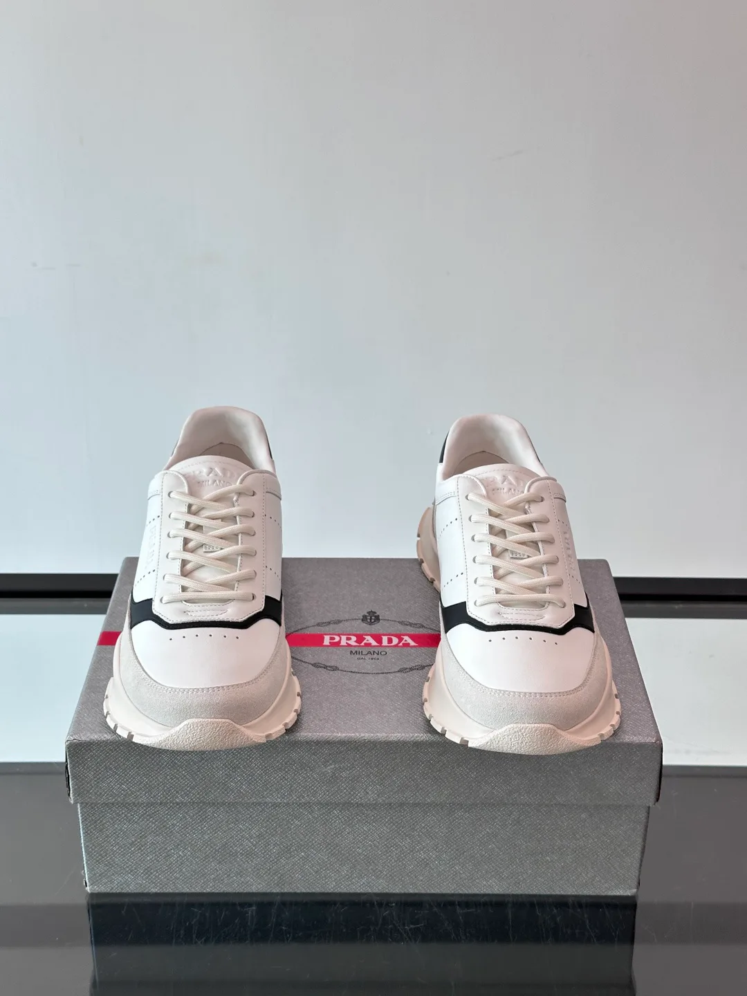 Men's Sneakers PRADA 18449495